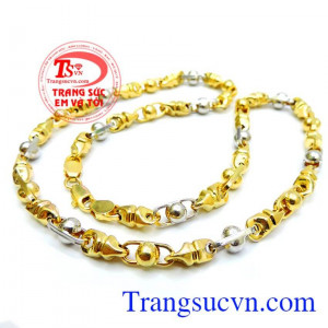 Dây chuyền nam thời trang và phong cách