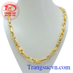 Dây chuyền nam thời trang và phong cách