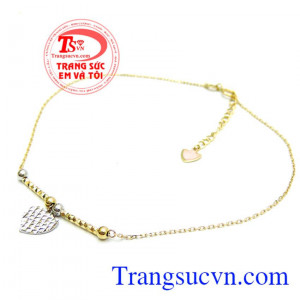 Chiếc Lắc bi vàng italy đảm bảo chất lượng vàng với thiết kế nổi bật vàng ba màu,vàng trắng,vàng hồng,vàng vàng,