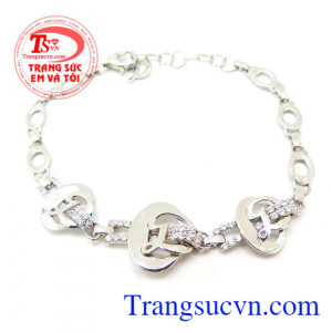 Lắc vàng trắng 18k nữ đảm bảo chất lượng vàng Uy tín. 