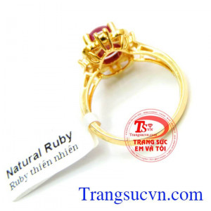 Nhẫn ruby món quà ý nghĩa,Nhẫn nữ ruby chất lượng đảm bảo. BH 1 năm,Giấy kiểm định đá quý CÓ.Nhẫn ruby món quà ý nghĩa phù hợp cho nữ đeo tay, Uy tín,Nhẫn nữ ruby quý phái và sang trọng
