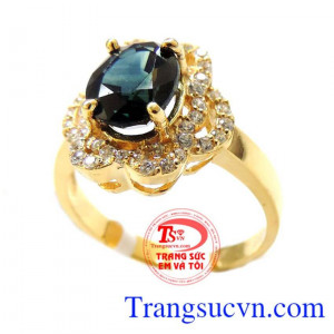 Nhẫn Sapphire Mệnh Thủy,Nhẫn gắn đá QUÝ SAPPHIRE THIÊN NHIÊN,Có GIẤY KIỂM ĐỊNH VÀNG, đảm bảo chiếc Nhẫn Sapphire Mệnh Thủy sẽ là lựa chọn tốt nhất cho người mệnh Thủy đeo hộ mệnh và Quý phái.