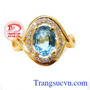 Nhẫn Vàng Topaz đẹp dành cho người Mệnh Thủy và Mệnh Mộc với màu sắc riêng của đá Topaz và Mang năng lượng tốt cho sức khỏe và may mắn,Chất lượng đảm bảo Uy tín,tinh tế và quý phái dành cho phái đẹp