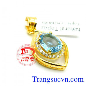 Mặt dây vàng topaz món quà quý giá từ biển cả. Mặt dây vàng topaz có giấy kiểm dịnh kèm theo,đảm bảo chất lượng sản phẩm.