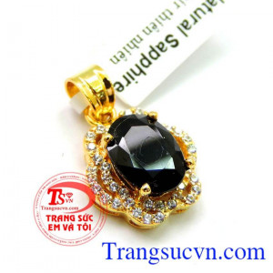 Mặt vàng Sapphire sang trọng giao hàng trên toàn quốc.