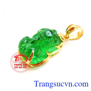 Mặt tỳ hưu xanh lá, mặt nữ vàng 10k gắn tỳ hưu đá nhân chất lượng.