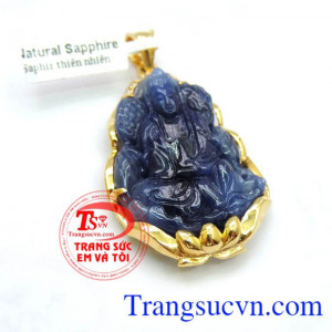Đeo cùng dây chuyền vàng hoặc dây da bọc vàng,dây cao su bọc rồng rất đẹp, Mặt Phật bản mệnh Thủy và Mộc