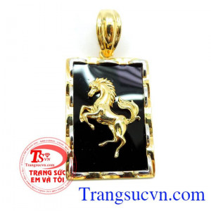 Mặt dây chuyền tuổi ngọ