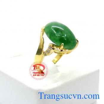 Bộ Nhẫn vàng Mặt Jadeite có giấy kiểm định uy tín.