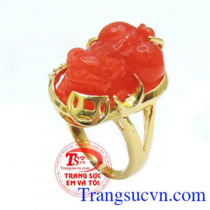 Nhẫn vàng tỳ hưu huyết ngọc, Nhẫn tỳ hưu MỆNH HỎA VÀ THỔ đeo may mắn theo màu của mệnh, Nhẫn vàng tỳ hưu huyết ngọc Bảo hành 1 năm, Thanh toán an toàn, Khách hàng ưa chuộng.