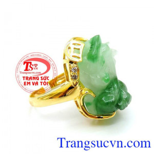 Nhẫn nữ tỳ hưu tài lộc,Nhẫn vàng màu tinh tế gắn tỳ hưu đá thiên nhiên, mang lại may mắn và hộ mệnh