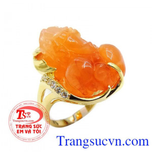 Nhẫn Vàng tỳ hưu Chalcedon thiên nhiên,Nhẫn nữ tỳ hưu vàng,Nhẫn nữ tỳ hưu thu tích tiền tài,Nhẫn Vàng tỳ hưu Chalcedon,chiếc Nhẫn tỳ hưu nó là linh vật theo truyền thuyết,Ý nghĩa tỳ hưu tốt 