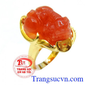 Nhẫn nữ tỳ hưu cõng tiền,Nhẫn nữ tỳ hưu cõng tiền,Chiếc nhẫn vàng tỳ hưu ý nghĩa về tiền tài,đảm bảo chất lượng vàng,Nhẫn nữ tỳ hưu cõng tiền Uy tín bảo hành 12 tháng,Giao toàn quốc toàn quốc thanh toán an toàn.