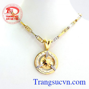 Mặt dây chuyền vàng 18k+Dây vàng italy