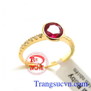 Nhẫn nữ ruby thiên nhiên 