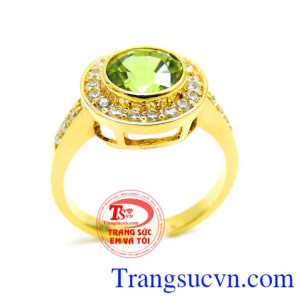 Nhẫn Nữ peridot mệnh hỏa và mộc đảm bảo chất lượng,nhẫn Nữ vàng 14k,nhẫn vàng tây,đeo may mắn,thời trang,hộ mệnh,với thiết kế tinh tế