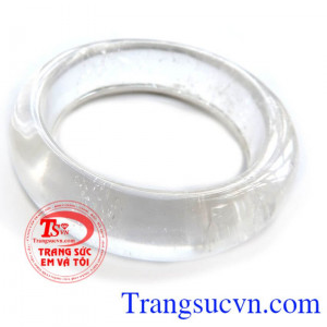 Vòng tay thạch anh trắng