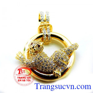 Sản phẩm uy tín chất lượng được khách hàng tin tưởng trong nhiều năm qua. Mặt dây nam Báo uy lực