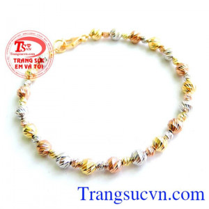 Sản phẩm được giao bán trên toàn quốc. Lắc tay vàng Italy NK 10K