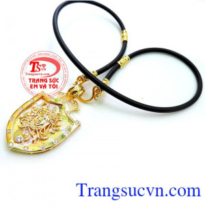 Mặt dây chuyền nam Versace 10k sáng bóng đảm bảo chất lượng hợp thời trang, sang trọng