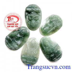 Mặt Phật Bản Mệnh Ngọc Nepherite, Bán Mặt Phật Bản Mệnh Nepherite chất lượng cao. Mặt Phật Bản Mệnh Nepherite hợp các mệnh: Phật Thiên Thủ Thiên Nhãn cũng dược coi là vị phật bản mệnh của những người tuổi Tý. Phổ Hiền Bồ Tát được coi là phật