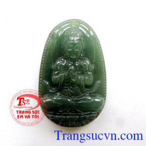 Mặt Phật Bản Mệnh Phong Thủy, Ngọc Cẩm Thạch hợp các mệnh : Thiên Thủ Nhãn cũng dược coi là vị phật bản của những người tuổi Tý. Phổ Hiền Bồ Tát được Thìn và Tỵ. Như Lai Đại Nhật cho Mùi Thân. A Di Đà Tuất. Hư Không Tạng Sửu hoặc Dần.