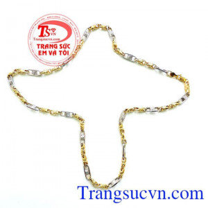 Chiếc Dây vàng 10k nam đeo cổ dây chuyền vàng có hai màu vàng và vàng trắng. Đeo cổ cùng mặt dây chuyền hoặc đeo trơn, dây vàng 10k nam đeo Giao toàn quốc. Dây vàng 10k nam đeo bảo hành chu đáo