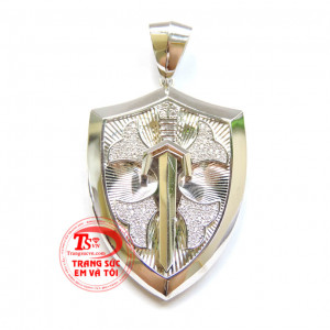 Mặt khiên kiếm vàng trắng tinh tế và sang trọng