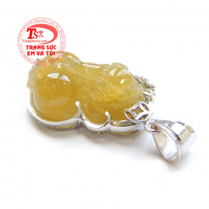 Mặt dây chuyền nam Tỳ hưu bọc vàng trắng sáng bóng đảm bảo chất lượng hợp thời trang, sang trọng và phong thủy