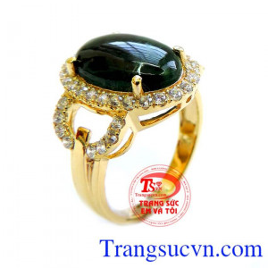 Nhẫn nữ vàng tây gắn đá thiên nhiên chế tác tinh tế mang đến những đường nét sáng,bóng bền đẹp cho chiếc nhẫn nữ đeo hợp thời trang,chất lượng vàng được đảm bảo uy tín