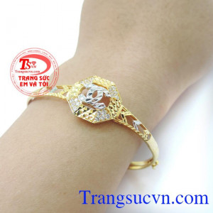 Để cho người đeo luôn biết trân trọng thời gian, trận trọng những điều giản dị đáng quý trong cuộc sống. Vòng vàng thời gian ngừng trôi