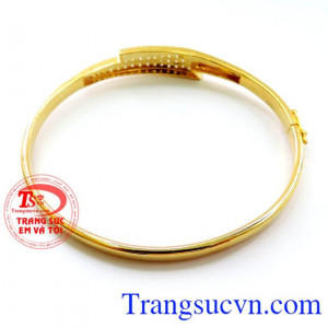 Vòng tay bên nhau mãi mãi. Vòng tay vàng tây thiết kế đơn giản tinh tê. 