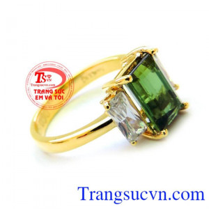 Có giấy kiểm định đá quý và vàng,Chiếc Nhẫn nữ Tourmaline xanh phợp với người mệnh Hỏa và Mệnh Mộc