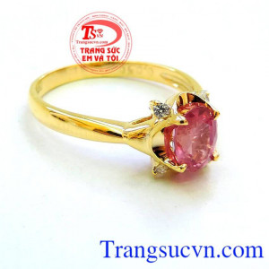 Nhẫn vàng sapphire hồng đảm bảo chất lượng uy tín,Nhẫn vàng sapphire hồng có giấy kiểm định đá quý kèm theo,Vàng có kiểm định,Bảo hành 12 thang miễn phí,đánh bóng trọn đời