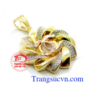 Mặt nữ hoa thời trang