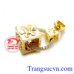 Móc khóa mặt dây yêu thương