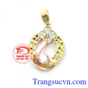 Mặt dây chuyền vàng ngọc nữ, mặt dây chuyền nữ thiết kế đơn giản, đính đá lung linh mang lại vẻ đẹp thuần khiết, giản dị.