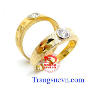 Nhẫn cưới vàng đẹp, Bảo hành chu đáo, khắc tên miễn phí cho nhẫn cưới