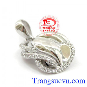 sản phẩm kèm giấy kiểm định chất lượng, mặt nữ làm quà tặng, mặt nữ vàng trắng xinh cho bạn nữ. Mặt xoắn ốc vàng trắng