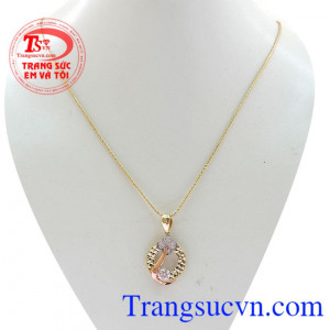 Bộ mặt chữ Q xinh, bộ mặt dây chuyền thời trang, mặt dây chữ Q đẹp, nhiều mẫu mã đa dạng, thiết kế theo yêu cầu.