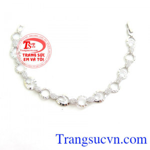 Lắc Tay Nữ Vàng Trắng 10k đảm bảo chất lượng,giá cả cạnh tranh. 