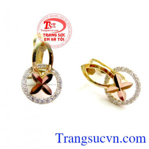 Bán Bông Tai Hoa Kiểu Lạ Sang Trọng Và Xinh Xắn chất lượng vàng đảm bảo. 