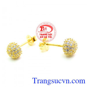 Bán đôi Bông Tai Kết Đá Tròn Đẹp chất lượng tốt mẫu mã đẹp.