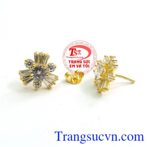 Sản phẩm uy tín chất lượng được bán trên toàn quốc. Đôi Bông Tai Thanh Lịch