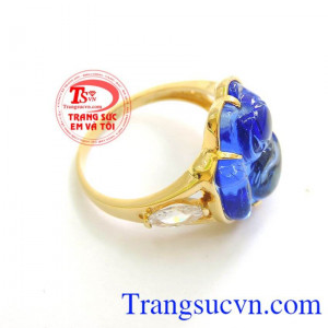 Bán chiếc Nhẫn Nữ Hồ Ly Đá Xanh chất lượng bền đẹp. chiếc Nhẫn Nữ Hồ Ly Đá Xanh chiếc nhẫn được thiết kế nhẹ nhàng đơn giản nhưng mang đầy vẻ sang trọng quý phái cho phái đẹp