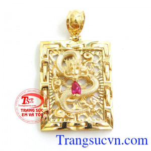Mặt Nam Rồng Vàng Sang Trọng kết hợp với dây chuyền vàng tạo nên bộ trang sức nam tuyệt vời