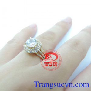 Bán nhẫn nữ vàng dành cho nữ,nhẫn nữ vàng tây,được thiết kế tinh tế, đeo xinh xinh trên ngón tay đeo nhẫn, nhẫn nữ bảo hành 6 tháng giao toàn quốc, thanh toán an toàn.