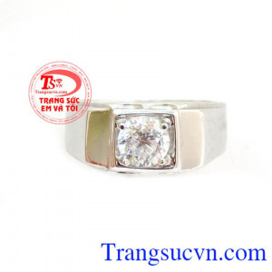 Nhẫn 6ly nam 18k vàng trắng, nhẫn nam vàng trắng 18k đẹp, sáng, bền màu. Bảo hành 1 năm. Sản phẩm nhẫn nam vàng trắng phong cách cho nam giới, nhận thiết kế theo yêu cầu. Nhẫn nam đá kim cương nhân tạo 6 ly thời trang, đơn giản mà tinh tế