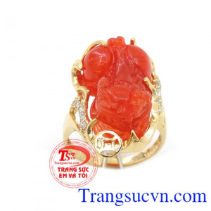 Nhẫn tỳ hưu đỏ mệnh Hỏa, Tỳ Hưu ngọc cẩm thạch luôn được những người yêu đá quý ưa chuộng bởi tính thẩm mỹ và ý nghĩa phong thủy tuyệt vời mà nó sở hữu