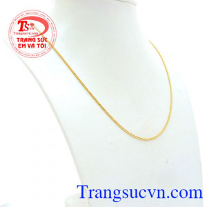 Dây chuyền Ý là món quà trang sức mà phái nữ mong muốn nhận được trong dịp lễ kỉ niệm bởi nó không chỉ là một món trang sức rất sang trọng